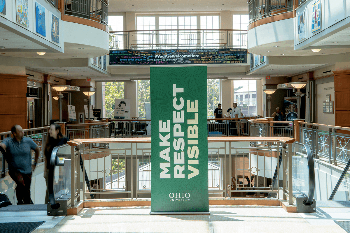 OHIOAlumni's tweet photo. OHIO's drive toward a more diverse and inclusive Bobcat community now has a University-wide roadmap.
The fall issue of Ohio Today highlights the @ohiou community's new inclusive excellence strategic plan:
https://t.co/jVfF40MZk9
#MakeRespectVisible | #ForeverOHIO 💚 https://t.co/cPypD4GeZ2