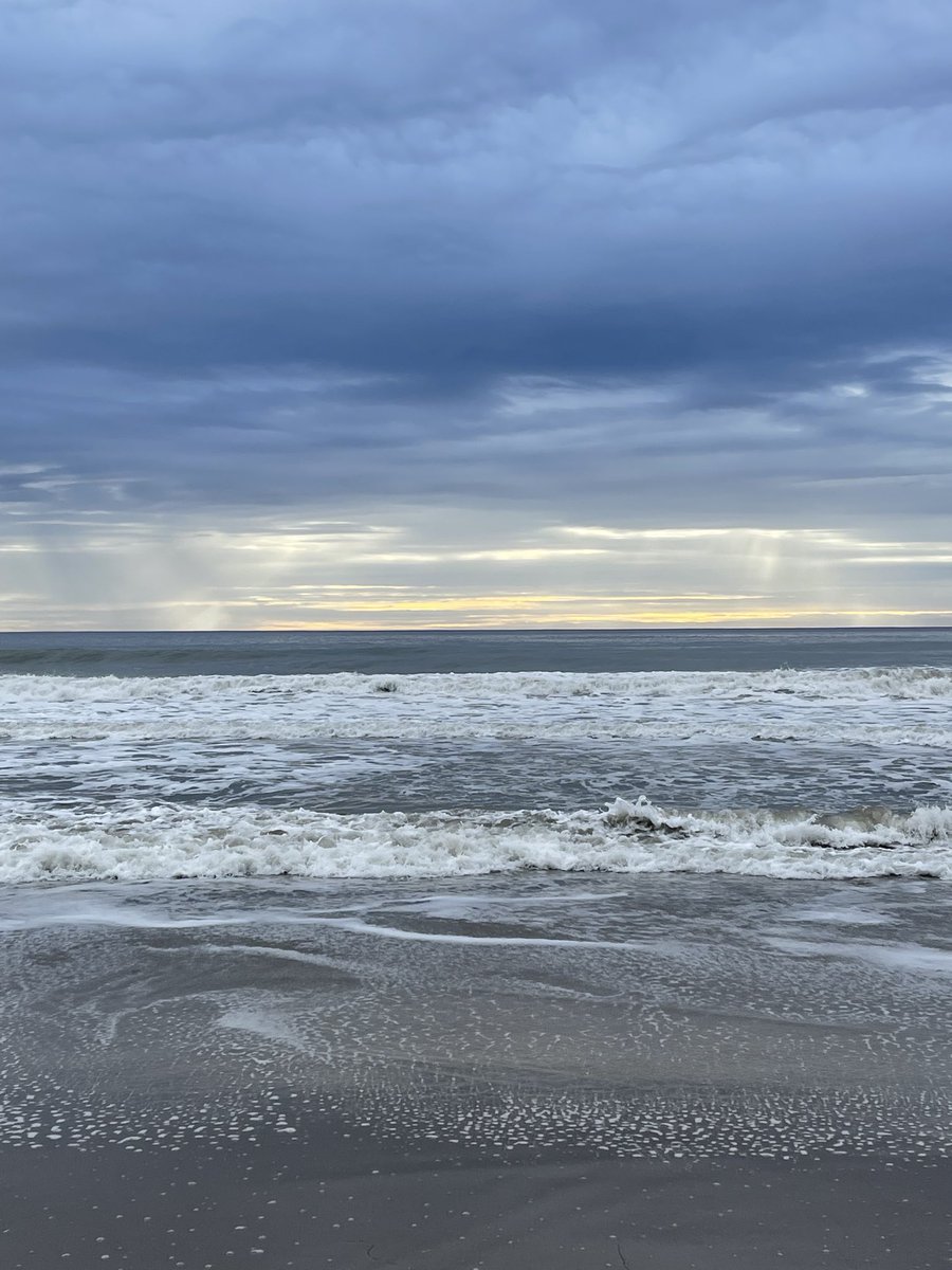 davidcoverdale's tweet image. GOOOOOOOOOOOOD Morning, All…Running Late For My Chiro App…( after the drive yesterday!!! :)…So, I Hope To Find You &amp;amp; Yours Safe &amp;amp; Well, Wherever You Are…Have A Grand Ol’ Day &amp;amp; Know You Are Truly Appreciated &amp;amp; Loved For Who YOU Are…Ahh…’Tis Good To Be Home…:)
XXX