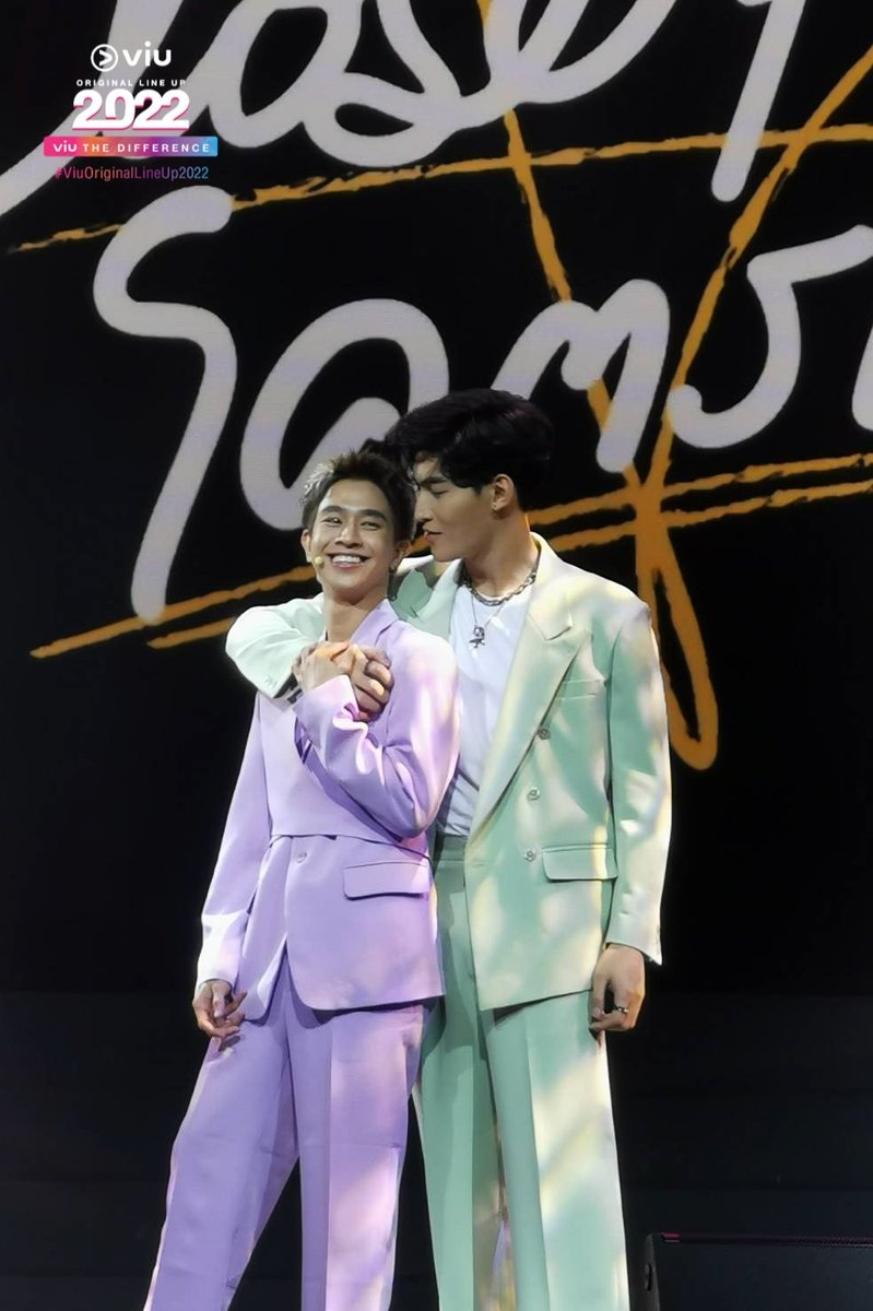 Viu_TH's tweet image. #โอห์มฟลุ้ค &amp;amp; #คิมคอป มาแล้วววววว! 

💛 #CloseFriendss2 - "Close Friend โคตรแฟน 2" 💛
 
#ViuOriginalLineUp2022 #ViuTheDifference #ViuOriginal #OhmFluke #KimCop
@ohmthitiwat @FlukeNatouch @KiimMon @CTR2DAB