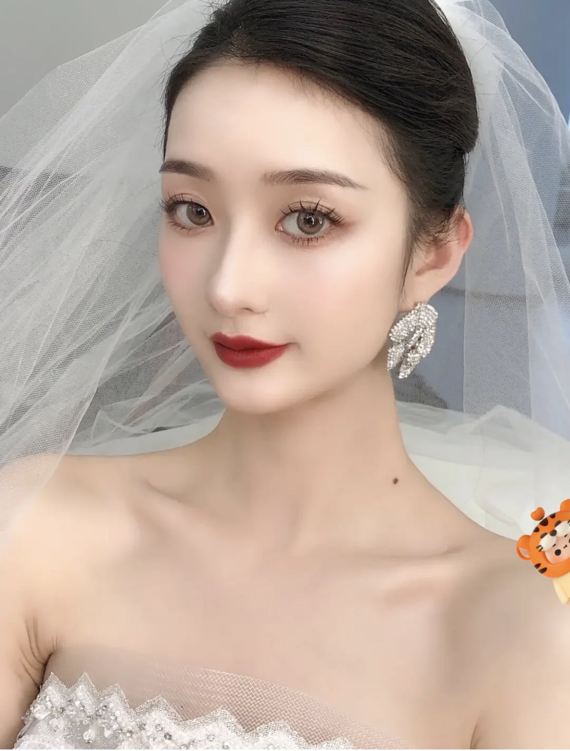 餅子 中国の花嫁メイク華があって素敵だな T Co Catzaz6sda Twitter