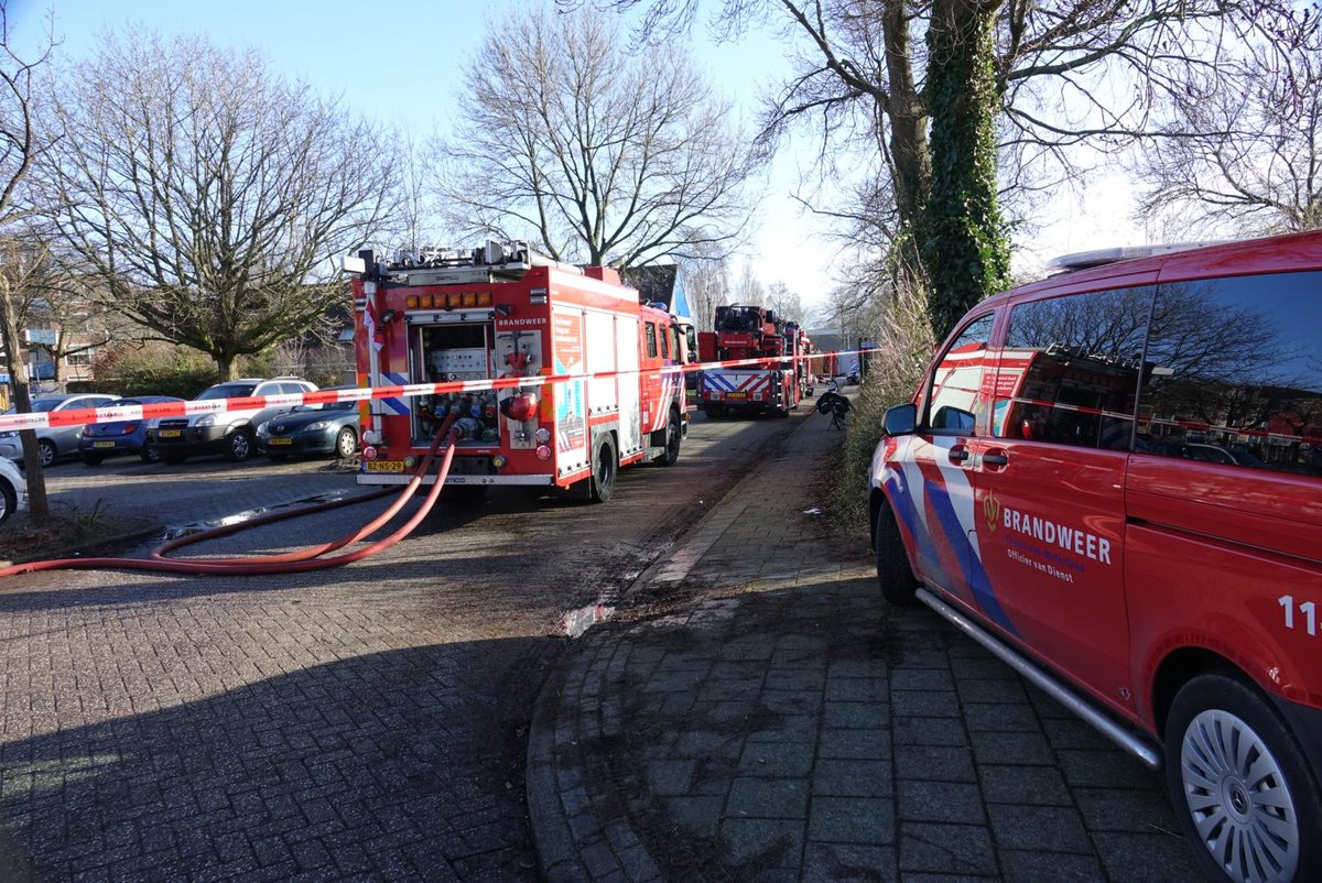 Honden uit huis gered bij woningbrand Krommenie dlvr.it/SHTMNN