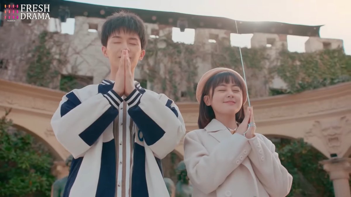 estherbyun13's tweet photo. Fu Bao and Mingshi's first date is too precious ✨❤️
#EmperororBoss #偶然出现的你 #ChenFangtong #YangZe https://t.co/t46DixOhcN