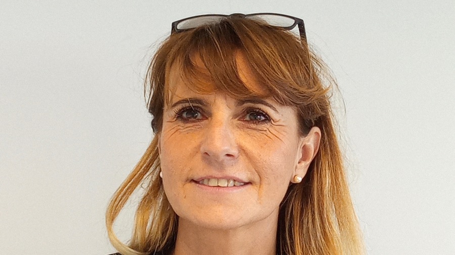 Hospimedia (@hospimedia) on Twitter photo Au sein du groupe <a href="/AlmavivaSante/">Almaviva Santé</a>, Marie-Françoise Mallevialle prend la direction de la Polyclinique Oxford à Cannes en direction commune avec la Clinique du Palais à Grasse <a href="/piahem/">Pia Hémery</a> hospimedia.fr/actualite/nomi… Au sein du groupe <a href="/AlmavivaSante/">Almaviva Santé</a>, Marie-Françoise Mallevialle prend la direction de la Polyclinique Oxford à Cannes en direction commune avec la Clinique du Palais à Grasse <a href="/piahem/">Pia Hémery</a> hospimedia.fr/actualite/nomi…