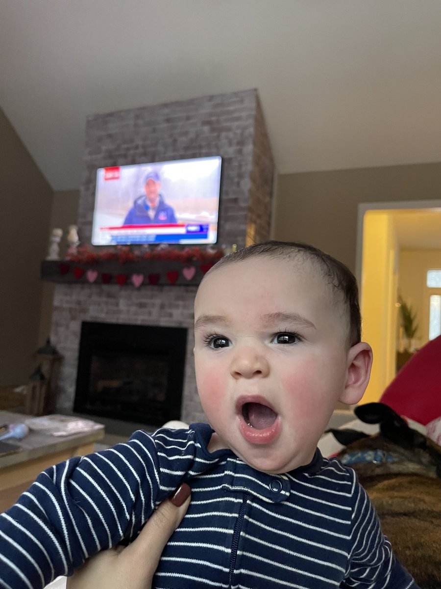 Teddy’s reaction when he looked outside after seeing <a href="/Keith_McGilvery/">Keith McGilvery</a> ‘s liveshot!