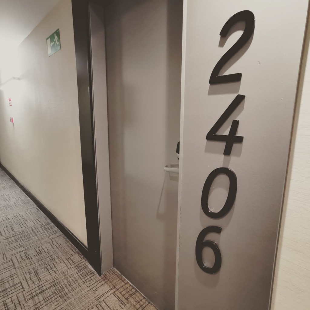 jlmoyac's tweet image. #roomnumbers
#roomnumber instagr.am/p/CY8-vymtKVY/