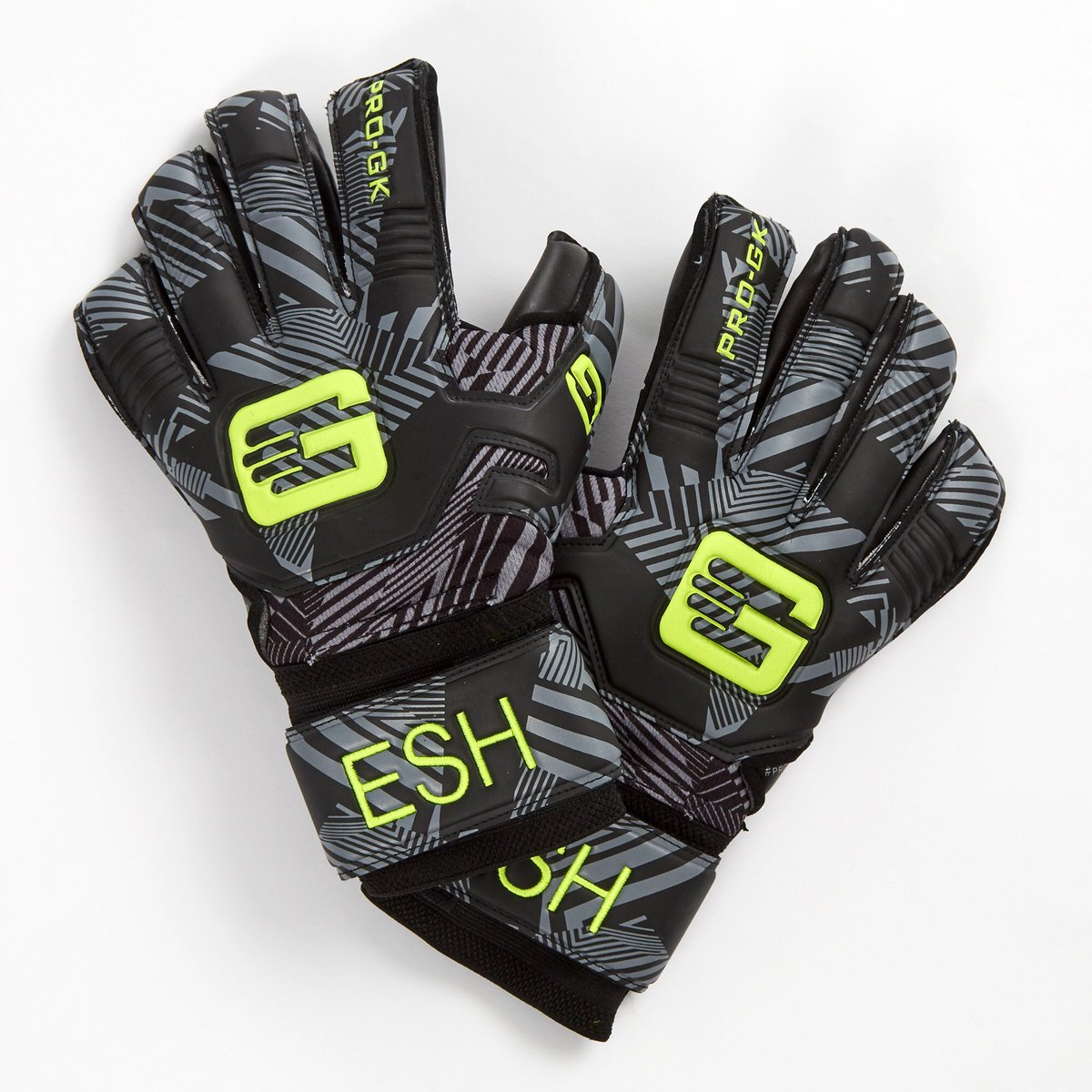 Hannahli1989's tweet photo. ABSOLUTELY in love with the
glove ID on the Tekta Surge 🧤 I think it looks gorgeous 😍😍
🧤 https://t.co/LmH5A6aDzC
#GKU #GKunion #PROGKNATION #Goalies #Goalkeeper #goalkeepergloves #PROGK https://t.co/sF4wOMWUsW