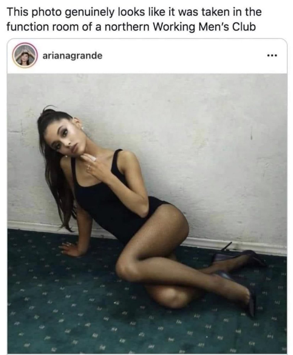maxandpaddyline's tweet photo. Stick her in The Pennine Suite https://t.co/rAcf7z7FGr