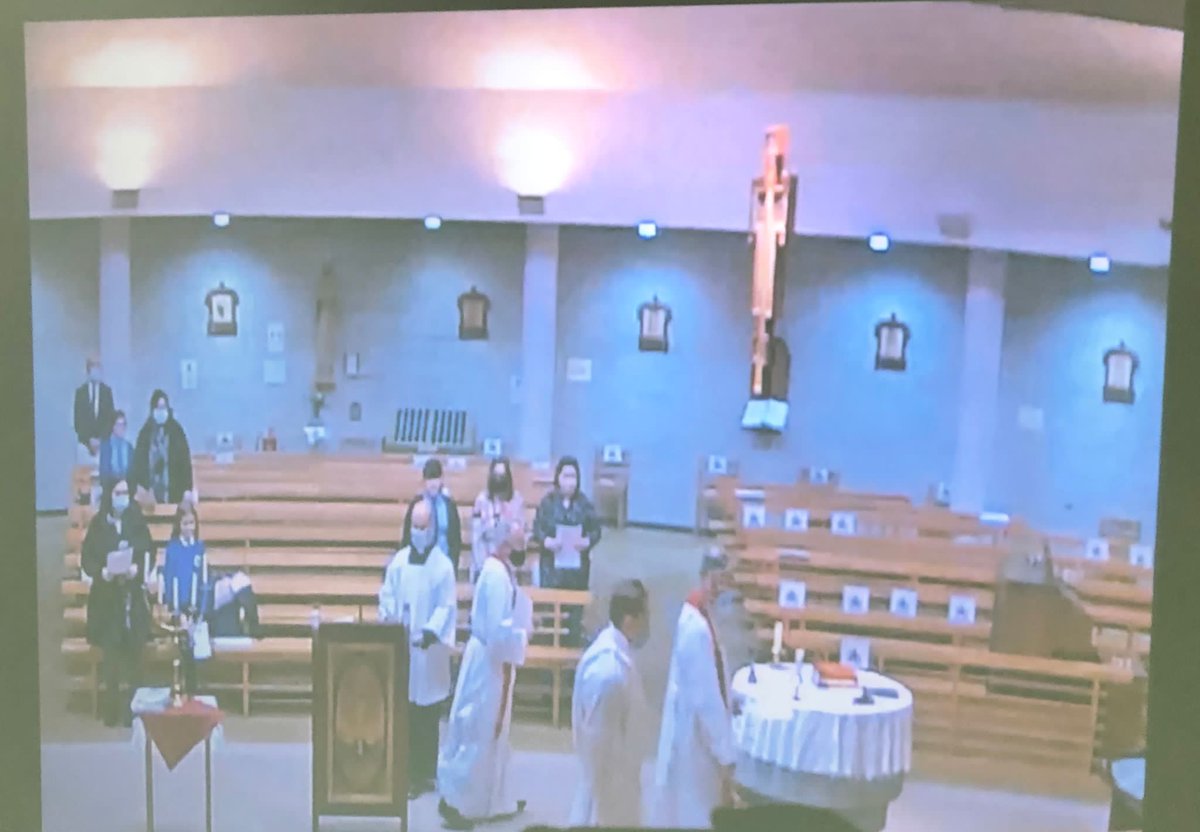 ctrps1's tweet photo. 🕯️🕯️Our Primary 7 children celebrated their 'Service of Light' this morning.
This is an important ceremony, in preparing the children for Confirmation.
Thanks to Father Colin and the Parish of Derriaghy for facilitating this beautiful service.🕯️🕯️
#ServiceofLight #P7 #CTR https://t.co/lHoIZtXkUY