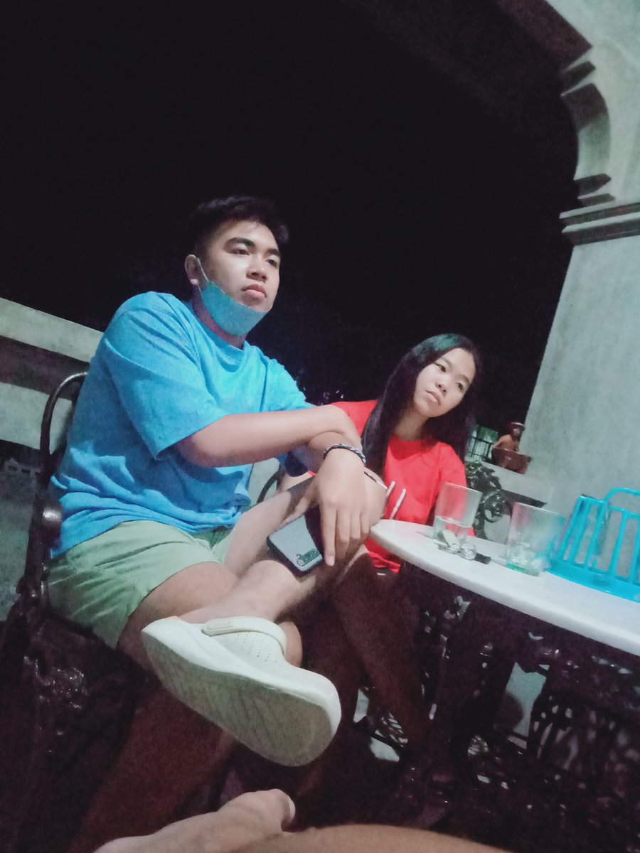 baniglngyayanig's tweet photo. #nagkaJETnaDEN #problemado HAHAHAHAHHAHAHHSHA https://t.co/j63C45WqvH