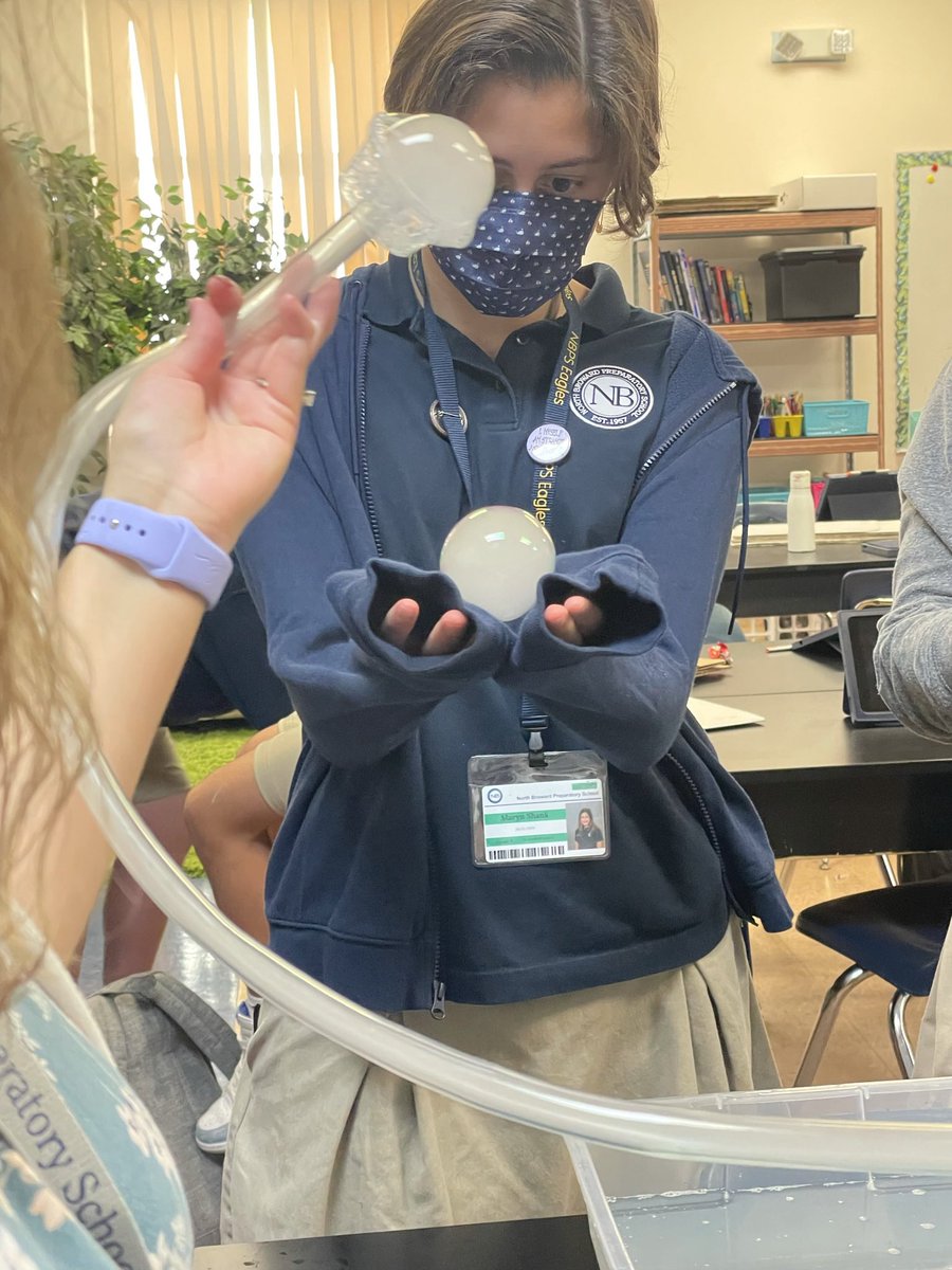 Mrs_DSherwood's tweet photo. Forgot to post our dry ice fun!  Hands on learning about sublimation!  100% student engagement in this lab! @NBPSEagles #nbpcot #ilovescience https://t.co/lYQyunTkXx