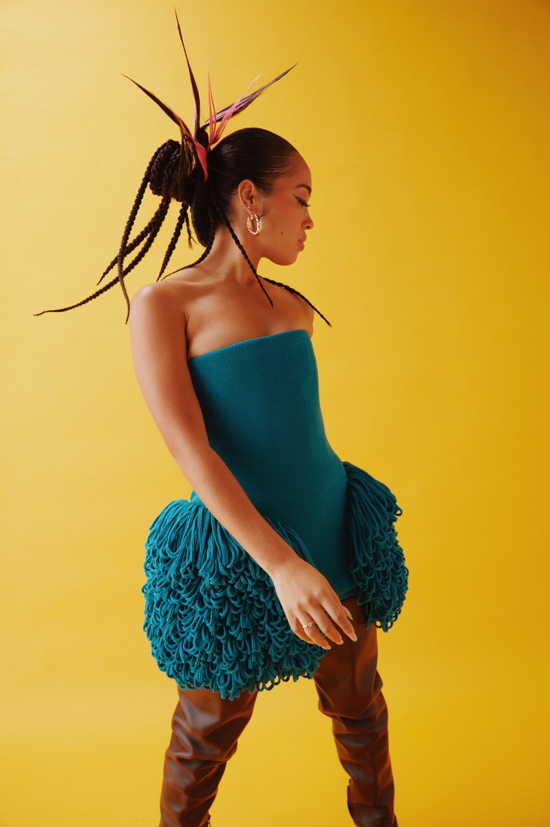 MaddoLuu's tweet photo. Joyce Wrice for Crack Magazine 💛
Photographed by me, creative direction by Karla Q Leon https://t.co/tmvFdoPu9T