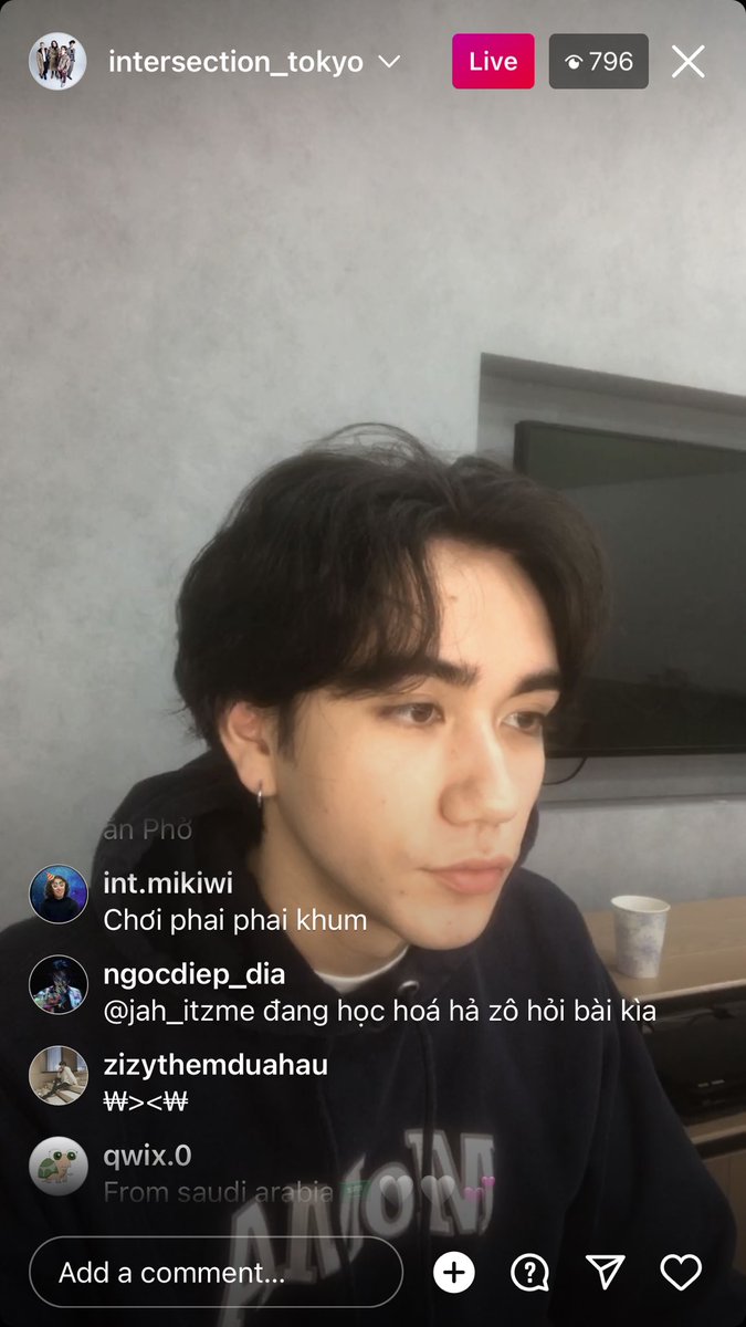 holabamboo_'s tweet photo. tui coi live của idol mà Hoá cũng khum tha nè trùi, khókkk 

CODE LOVE ONLINE LIVE 

#KazFirstSoloConcert https://t.co/JgK3DzwjQZ