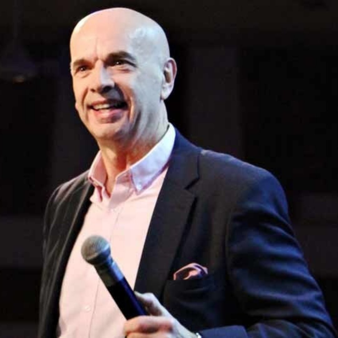 Book world class comedian, compere and event host Bill Woolland for your award ceremony, dinner, gala or event today. 🎤 atrium-music.co.uk/entertainment/…
#comedian #compere