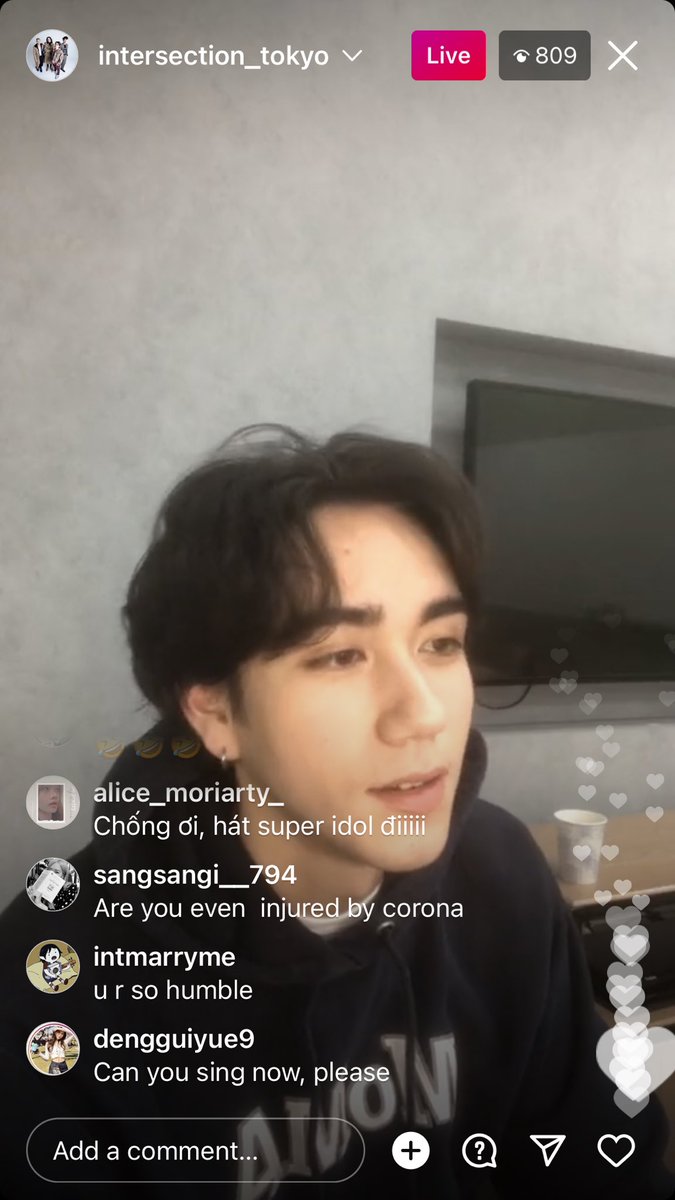 holabamboo_'s tweet photo. đi đâu cũng thấy súp pơ ai đồ hếkkk :)))) 

CODE LOVE ONLINE LIVE 

#KazFirstSoloConcert https://t.co/Ddn611IEgW