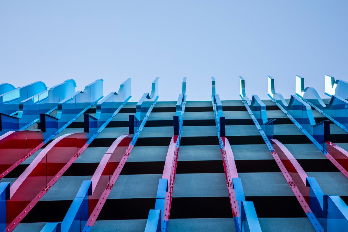 SundanceArch's tweet photo. This entire structure is made up of individual panels. Each one cut, welded and powder coated all under one roof. Now that's impressive! 

Swipe through to see the end result!

#parkinggarage #wallpanels #custom #designbuild #creativevillage https://t.co/SJ0hzPHsz8