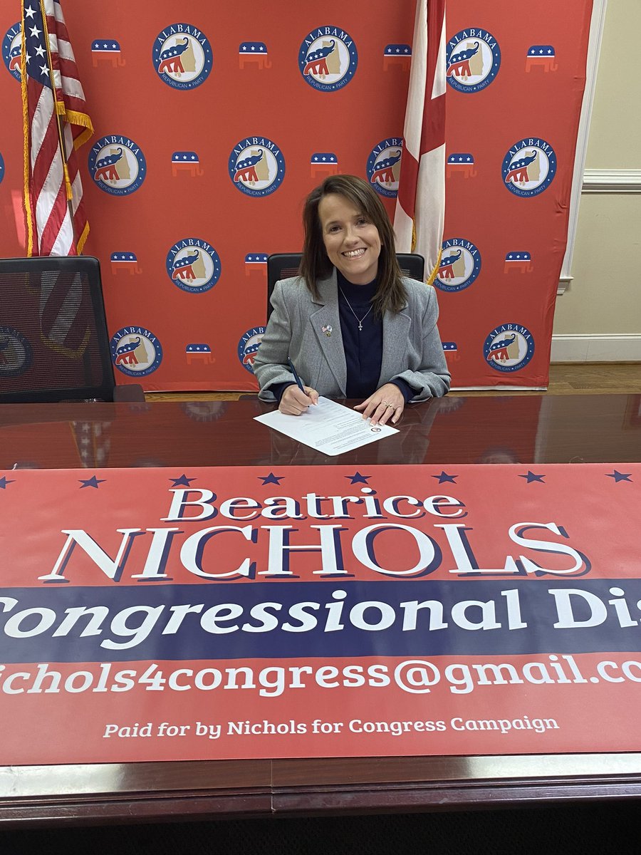 RoseDru63's tweet photo. Nichols officially signs up for the 7 th Congressional seat in AL! We are all so excited for her! #Be4Bea #RT #GOP https://t.co/vyad2oVQPs