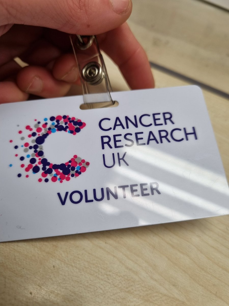 Proud to work here. It's a thankless job but days I work I feel bloody amazing. Helping out in the community and helping my mental health by not being in bed 😅  <a href="/CR_UK/">Cancer Research UK</a>