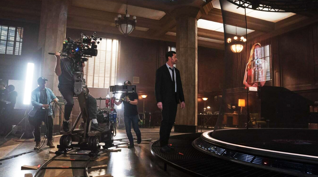 filmarka's tweet photo. •REMINISCENCE 🎬 #behindthescenes

•Sony Venice / Cooke FF Anamorphic

#reminiscence #backstage #EnjoyAnamorphic #cookeanamorphicff #venice #camerasetup #rental #filmarka #cinematography #filmphotography #hughjackman #rebeccaferguson https://t.co/fyS56LBnFE