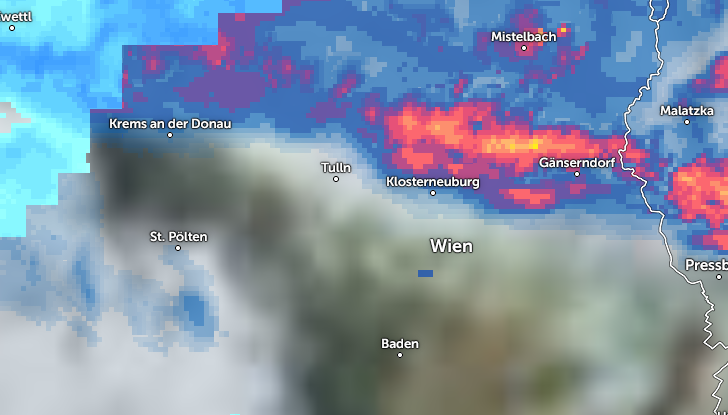 Starofbastian's tweet photo. Coole Wetterfront über Wien. 
#Wien #Gewitter 
Foto aus: 
https://t.co/tmnKT8tndK
Zweites Foto von: 
https://t.co/lGa1wjUuqA https://t.co/KgMzr7BCu2