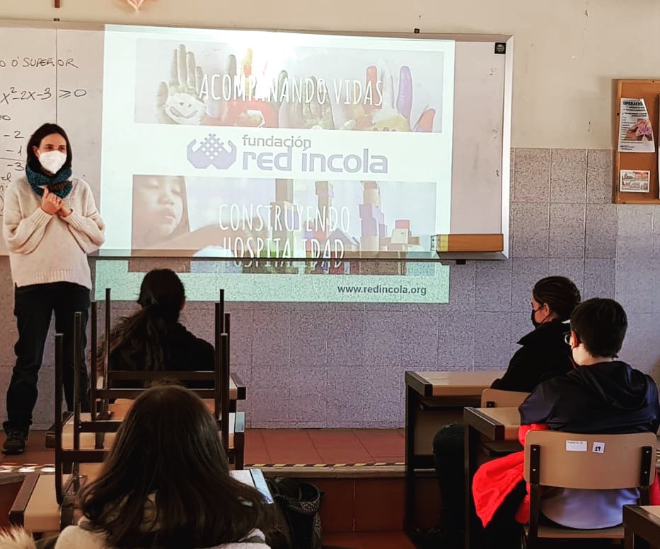 cristoreyva's tweet photo. Hoy los alumnos de la Red Solidaria de Cristo Rey hemos tenido un taller con Red Íncola para trabajar la HOSPITALIDAD #cristoreyvalladolid #educsi #redincola #hospitalidad @cristoreyva @redincola @educsi https://t.co/IogwRgvfOV