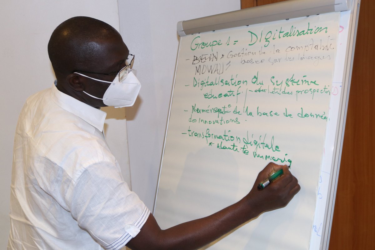 Les 13 #AccLab du <a href="/pnudfr/">ONU Développement</a> francophones  <a href="/UNDPAfrica/">UNDP Africa</a> ont exploré de nouveaux chantiers de collaboration entre pays : la digitalisation, l’entrepreneuriat, l’informalité, l’agriculture, l’économie bleue &amp; la gestion des déchets 
#IntelligenceCollective 
#CartographieDesSolutions