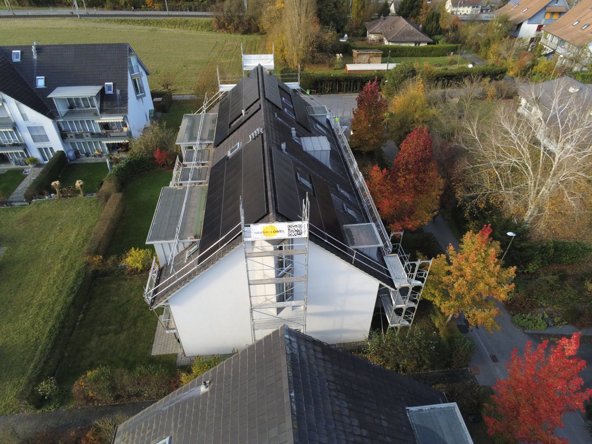 Im Weinland, seit letzter Woche komplett in Betrieb: PV Anlage 2 x 14.95kWp/ 2 x Fronius Symo Gen24+ und 11 + 22kWh Batterie dazu. @froniussolar