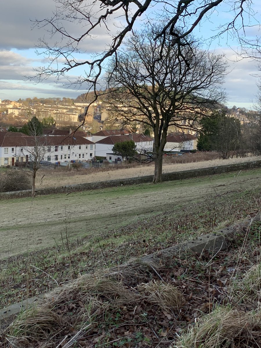 jogdundee's tweet image. First flat we bought was in Ancrum Dr. Not really travelled very far from there :-) #stayinglocal #mehdundee