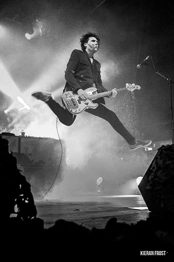 Happy birthday Nicky Wire 