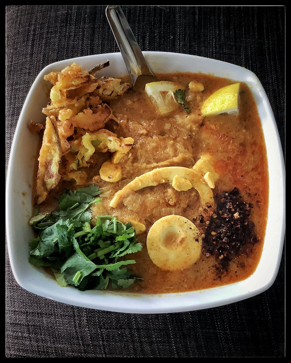 Burmese_Bandit's tweet photo. #BurmeseFood THE National dish of #Burma #Myanmar 🇲🇲 &amp; my Final Death Row Meal 💀🙏🏽😇🤣🤤😋…, 
💛💚❤️
the ubiquitous #Mohinga https://t.co/p2mykAJP6L