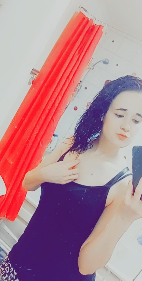 When theres nothing better to do then take selfies 🥰