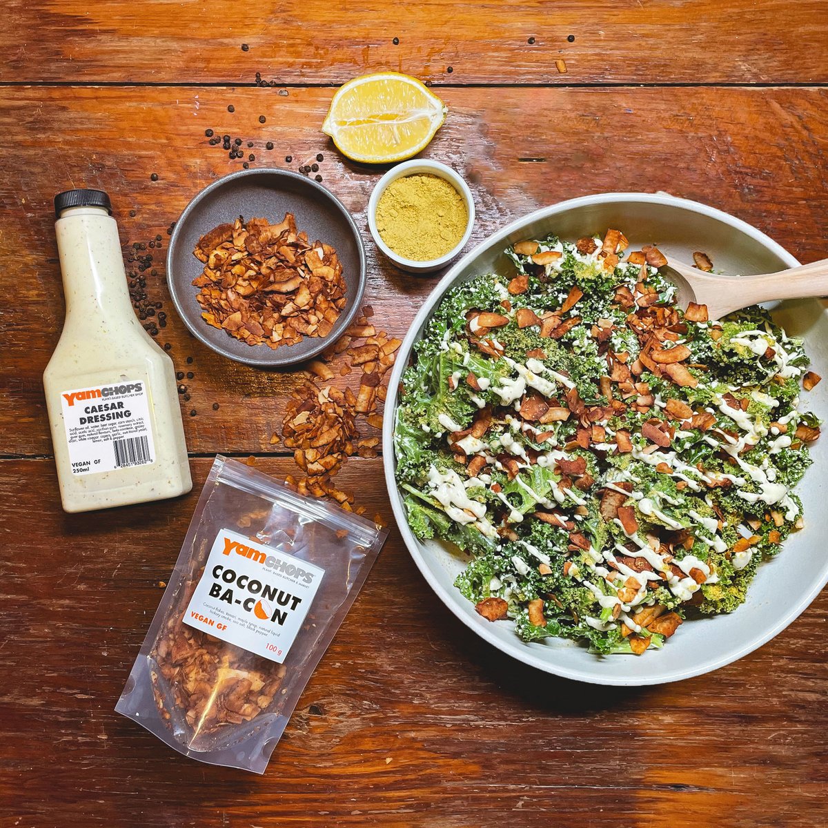 YamChopsTO's tweet photo. If you accidentally see the salad dressing, try not to look.
#plantbased #plantbasedbutcher #kalecaesar #coconutbacon #shoplocal https://t.co/zLb8xLrMJC