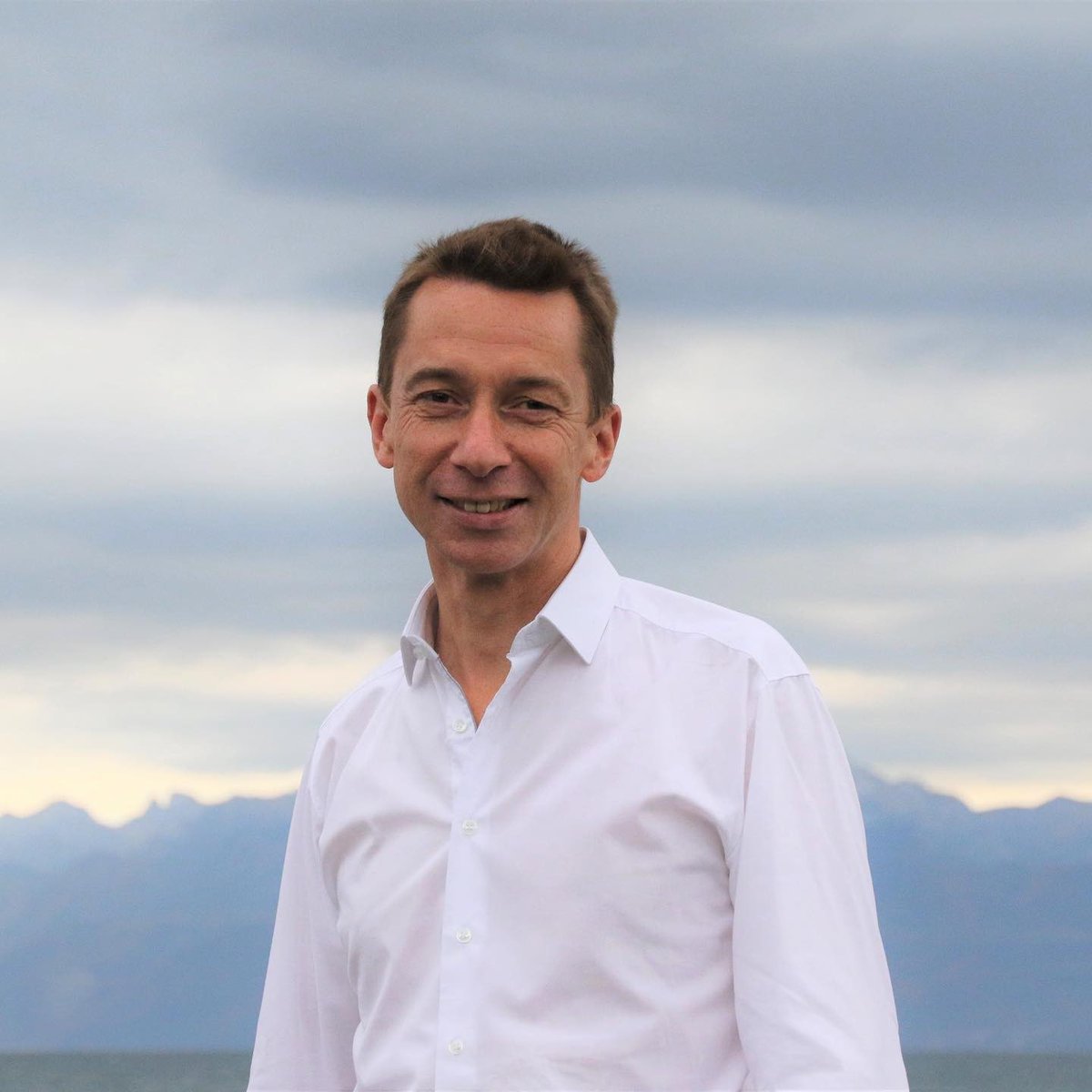 Agropole_Swiss's tweet photo. @cleangreens_solutions 2022 marks the beginning of a new chapter for CleanGreens: a new CEO takes the lead.
CleanGreens Solutions SA (CleanGreens) announced today that Bruno Cheval has been appointed new CEO of the company.
👏🏻👏🏻👏🏻 #agtech #swissinnovation #cleangreens https://t.co/BaQ9FvvRHr