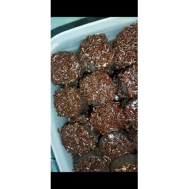afikapo's tweet photo. Saya menjual KUE KERING CHOCOBROWN... seharga Rp60.000. Dapatkan di Shopee sekarang! https://t.co/gFvEubXdr7 #ShopeeID https://t.co/PobHPN6wDR