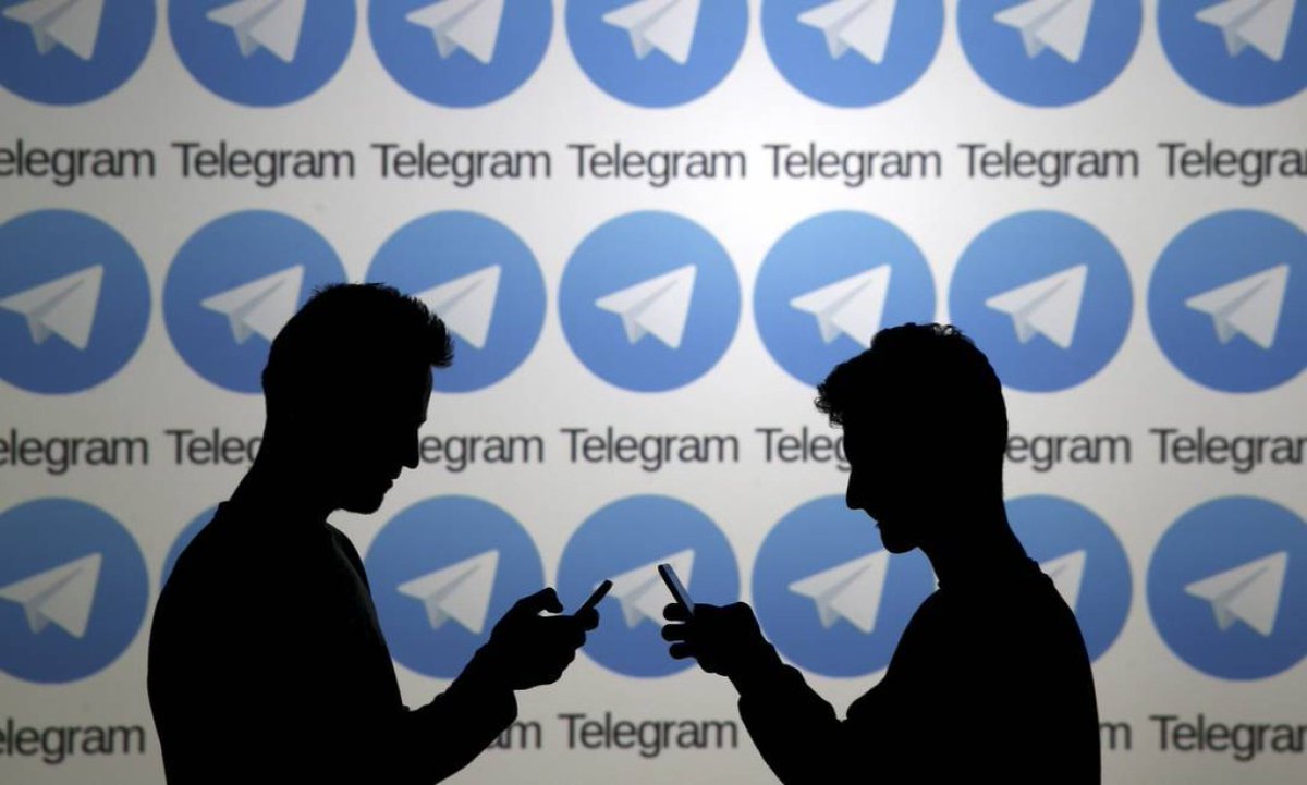 diariodoestado's tweet image. O presidente do TSE, Luís Roberto Barroso, tentar entrar em contato há mais de um mês com representantes do Telegram e avalia a possibilidade de banir a plataforma pelo Congresso. 

Leia mais: cutt.ly/tIAskBn

#TSE #telegram #banimento