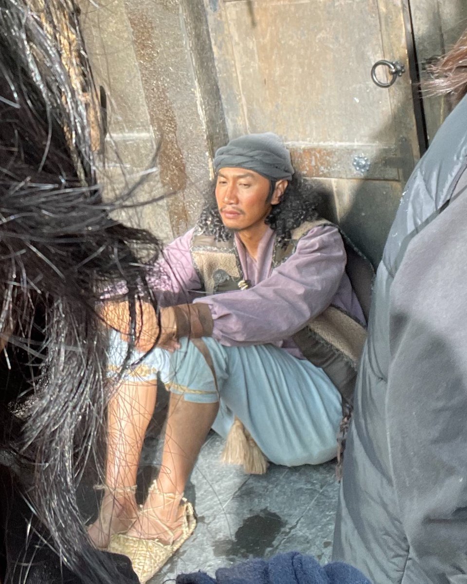 infodrakor_id's tweet photo. #LeeKwangSoo rasa wiro sableng 😭😭 https://t.co/86WRVnjBBy