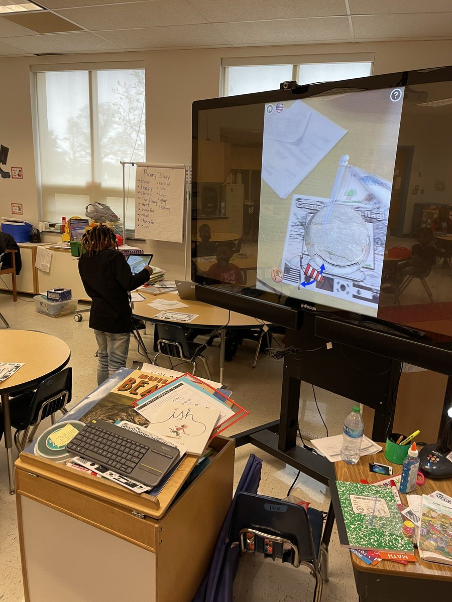 Kristy Taxson tweet media