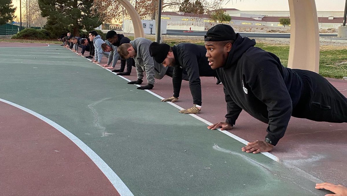Academy Prep! Want an extra workout that will prepare you for the academy? Well here is a great program! Academy prep is held the same days as PT prep but with a more intense twist. Interested? Call 702-828-5787 and ask about academy prep. #police #corrections #LVMPD