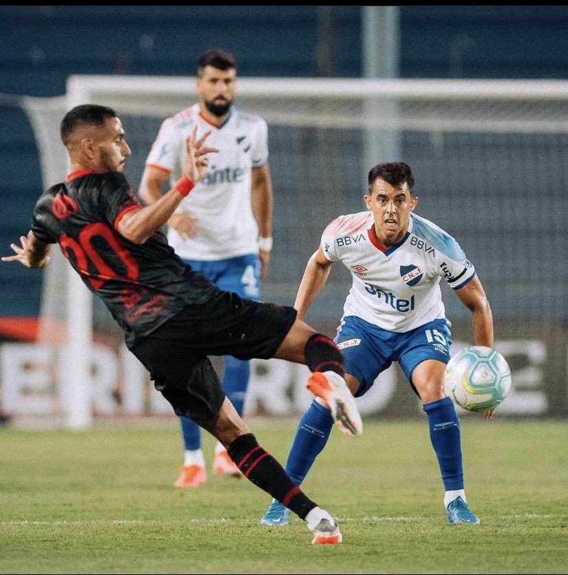 fedemateos20's tweet photo. Linda experiencia de jugar amistosos internacionales, vamos por un gran año!! 👹⚽️🇦🇷🇨🇱🇺🇾
@nublenseSADP 
@adidascl https://t.co/LcyPYBnBd6