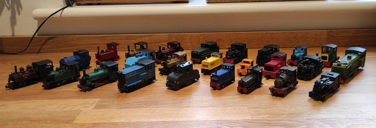 Alex_4239's tweet photo. The state of the OO9 Fleet currently. More than doubled in size since last year, most of which have been built by myself. https://t.co/AaFFdzEr0D