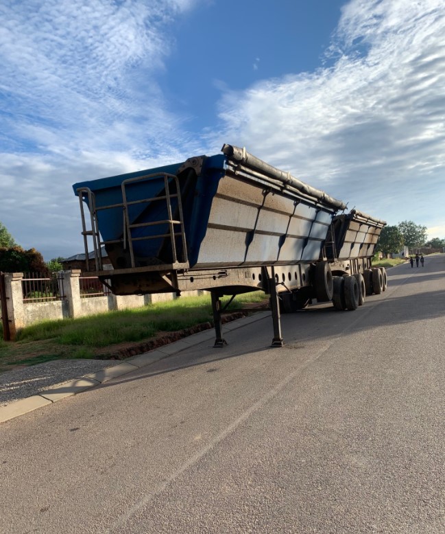 _ArriveAlive's tweet photo. Trailer Insurance in South Africa https://t.co/kvrUnqid77 #ArriveAlive #TrailerInsurance https://t.co/aY6N66D6XN