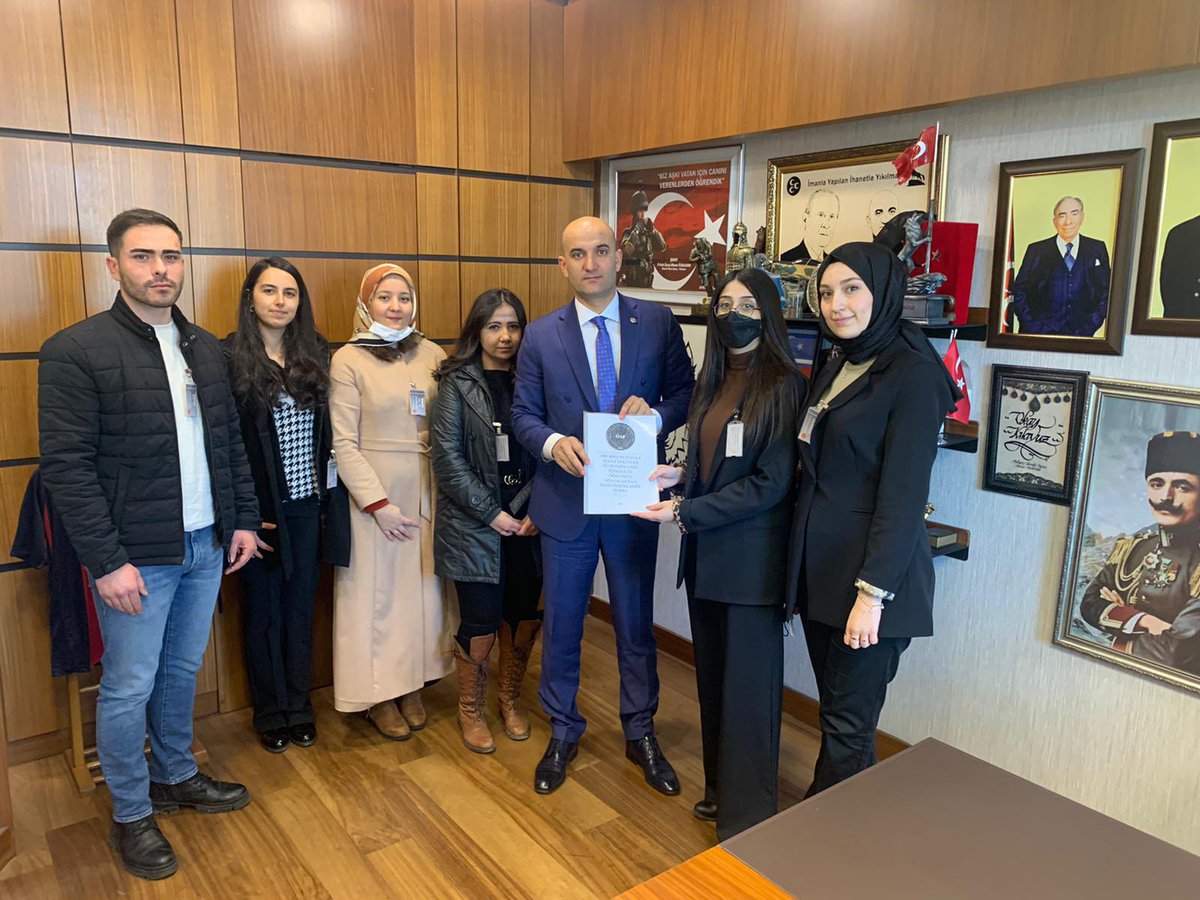 2021 KPSS puanıyla atanmayan öğretmenlerimizi TBMM’de misafir ettik. Atanmayan hiçbir öğretmen kalmamalı, Şubat atamasında ihtiyacı karşılayacak ölçüde öğretmen ataması yapılmalıdır.