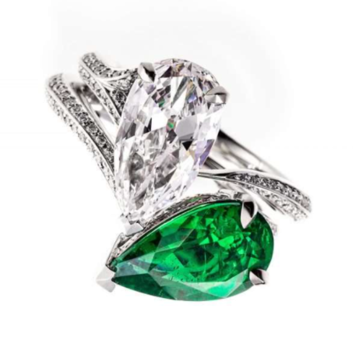 The Daily Cut 💎Alighieri revives broken-heart friendship necklaces; Le Vian and Godiva's chocolatey collaboration; Stephen Webster on designing for Megan Fox  - mailchi.mp/0dd8e799c093/t…
