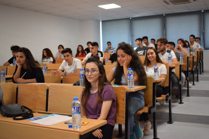 Succeswayne's tweet photo. #registration 

Les inscriptions sont toujours en cours pour la rentrée de Mars 2022 pour L’université Final International University en #chypre du Nord.

Photo crédit: @FinalUniversity 

#Continent #Niger #MARSS #Universite #2022NewYear https://t.co/IudByQQzfU
