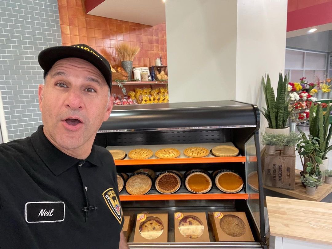 One of my favorite parts of season 2!  Yes, these SMS pies are really good !  See you Sunday night for more sweep action  on <a href="/abcnetwork/">ABC</a> @supermarketsweepabc <a href="/supermarktsweep/">SupermarketSweep</a> <a href="/FremantleUS/">Fremantle US</a> <a href="/BethelBarista/">BetheltheBarista</a> <a href="/SuperSweepABC/">Supermarket Sweep</a>