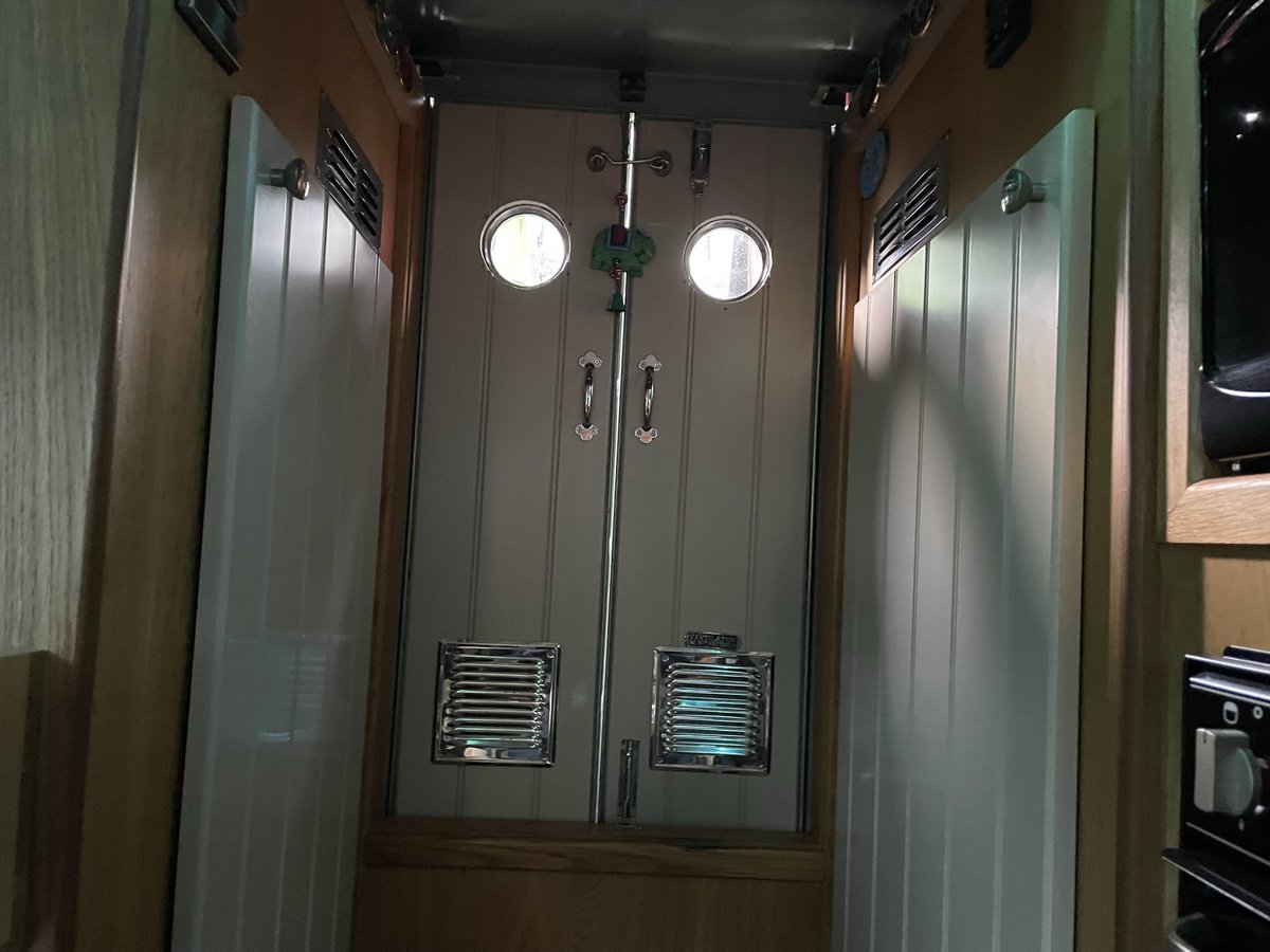 Woody and the Bandits tweet media