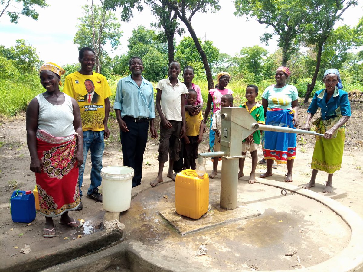 Big news today 📣

It was not so long ago we announced helping our 500.000th person in Mozambique - and we're able to measure this thanks to our talented monitoring and impact team. 

Today we've reached one million people❗

Find out more: villagewater.org/news/big-news-…