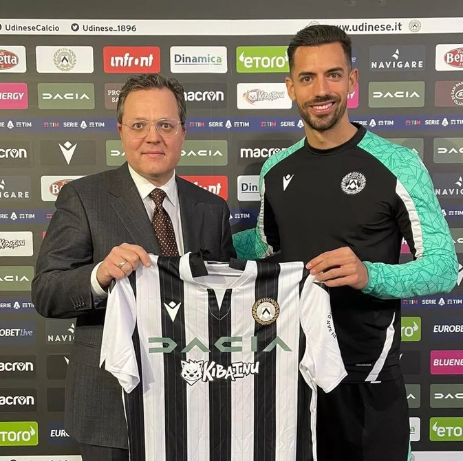 radar_rubron's tweet photo. Ex-Flamengo, Pablo Marí fechou com a Udinese, da Itália. Boa sorte, zagueirão! https://t.co/E3jADEDrah