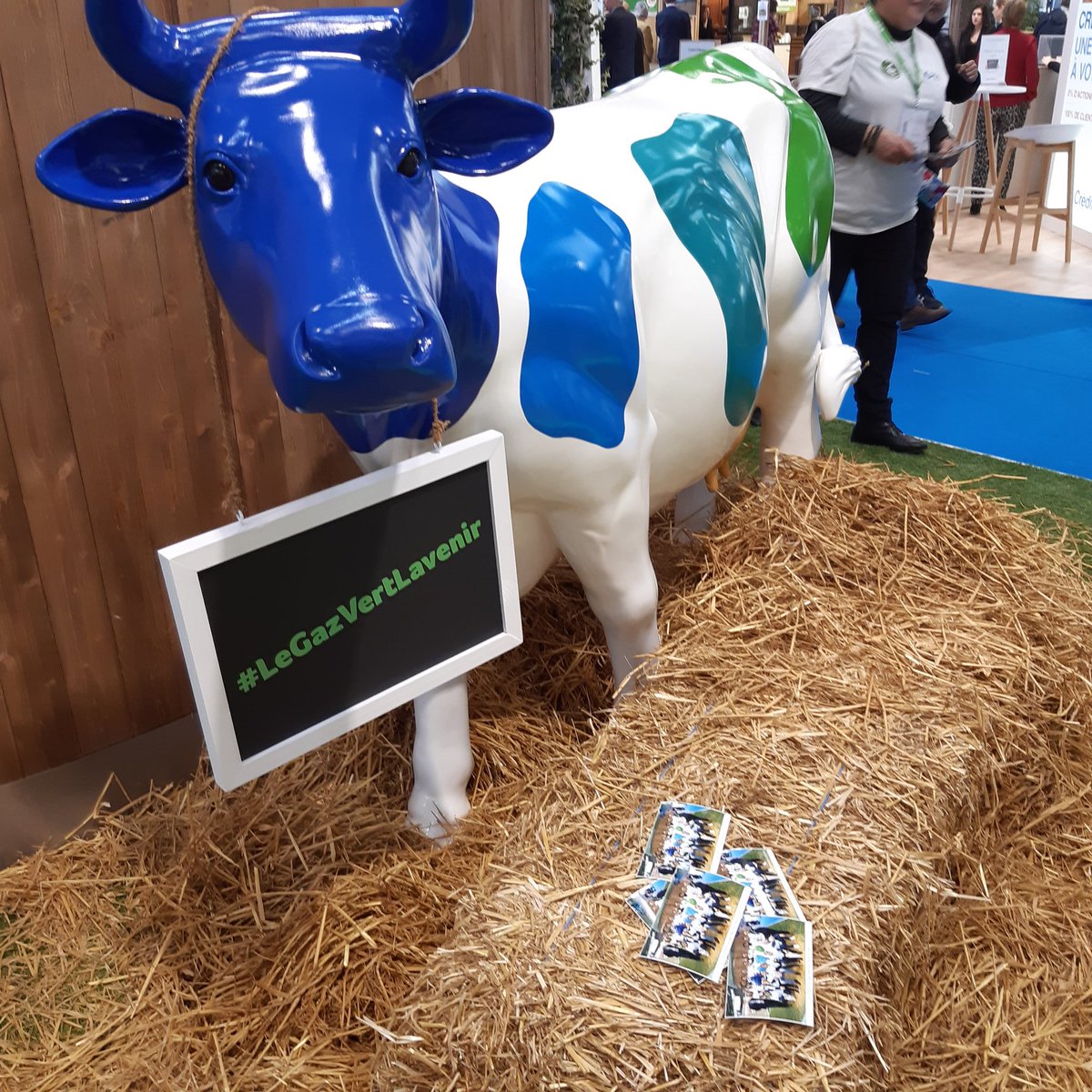 🌿Pour créer de l'énergie plus verte il faut savoir cultiver le changement 🌿
Pour tout savoir sur le Gaz Vert, rdv au salon international de l'agriculture du 26 février au 6 mars à porte de Versailles <a href="/Salondelagri/">Salon International de l'Agriculture</a> <a href="/GRDF/">GRDF</a> <a href="/Act4gaz/">Act4gaz</a> <a href="/lpoirierdietz/">Laurence Poirier-Dietz</a> <a href="/SauvageEdouard/">Edouard Sauvage</a> <a href="/FWintenberger/">Franck Wintenberger</a>