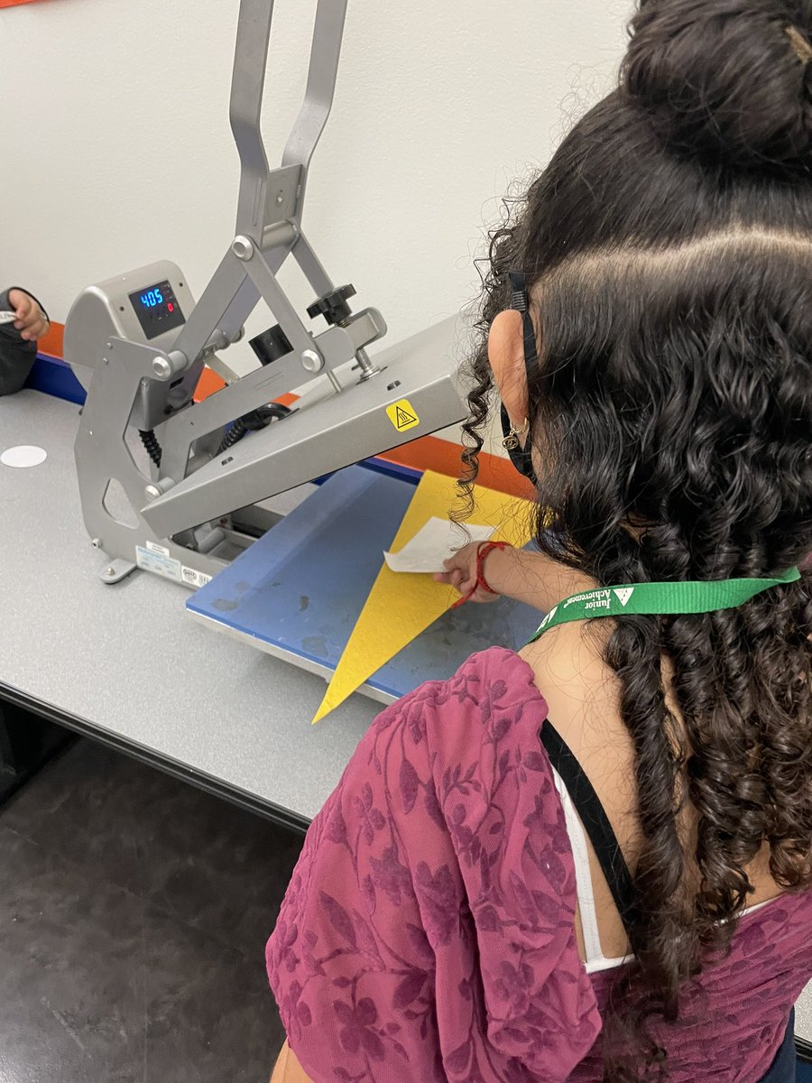 CupialKarla's tweet image. JA Biztown in full effect, students learning real life work experience @WorshamES_AISD  #ACELevelUp #AldineForward