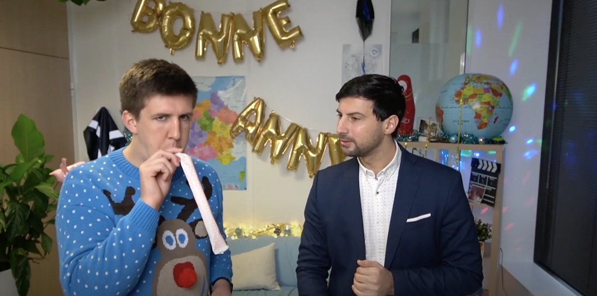 Retweetez pour voter pour <a href="/Steeple_FR/">Steeple</a> pour le Prix du Public #vœuxcommunication - la Réclame.

lareclame.fr/voeux-2022-com…